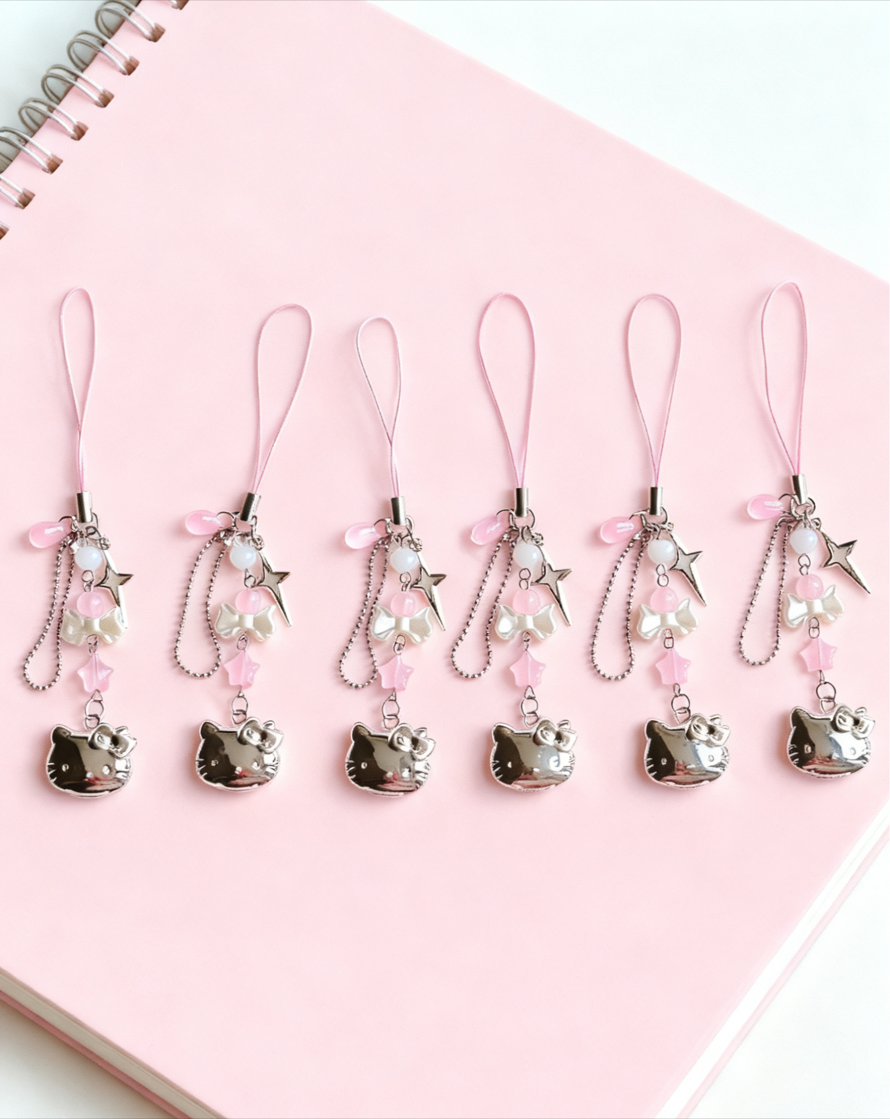 Bonito gatinho menina telefone corrente saco corrente pingente cordão presente de aniversário universal corrente pingente rosa dos desenhos animados sanrio