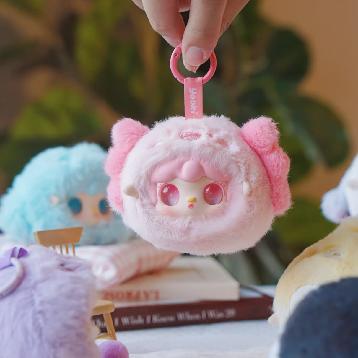 Yooki V6 Ocean Baby Series Blind Box Plüschpuppe Taschenanhänger Schlüsselanhänger Desktop-Dekor Guess Puppenfigur Trendiges Spielzeug süße Plüschgeschenke