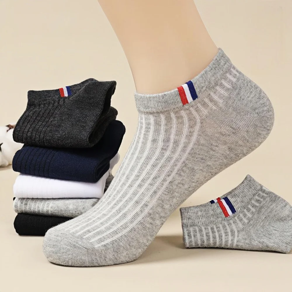 5 pares de calcetines de hombre calcetines de algodón de primavera y verano calcetines de tubo corto calcetines casuales calcetines bajos versátiles de color sólido