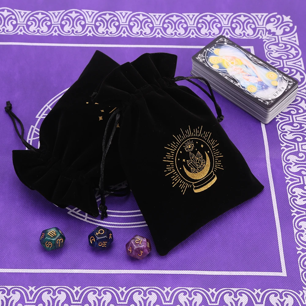1 ชิ้น 13x18 ซม.กํามะหยี่สีดํา TAROT กระเป๋า Oracle การ์ด Runes Constellation แม่มด Divination อุปกรณ์เสริมเครื่องประดับลูกเต๋ากระเป๋า