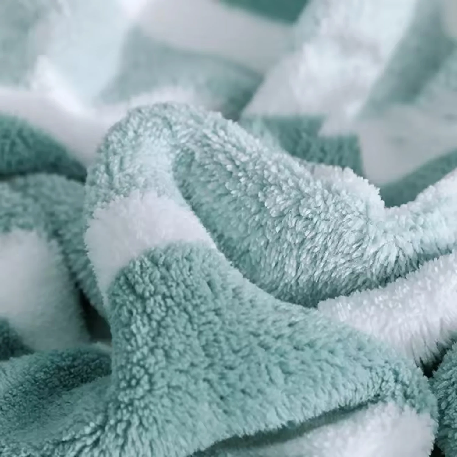 1 Pc Striped Face Towel Thickened Absorbent Soft Face Towel For Home Thick And Durable For Daily Household Use