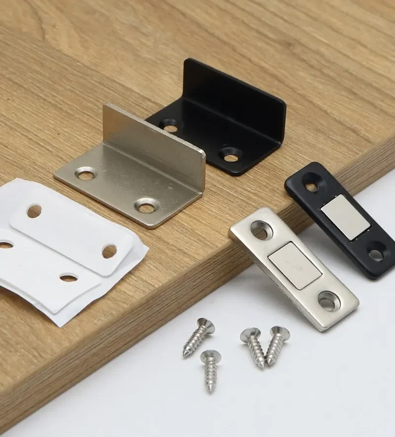 Ultra Thin Latch ตู้ L ประเภทประตูตู้จับประตูอุปกรณ์เฟอร์นิเจอร์ Strong Magnetic อุปกรณ์ครัว