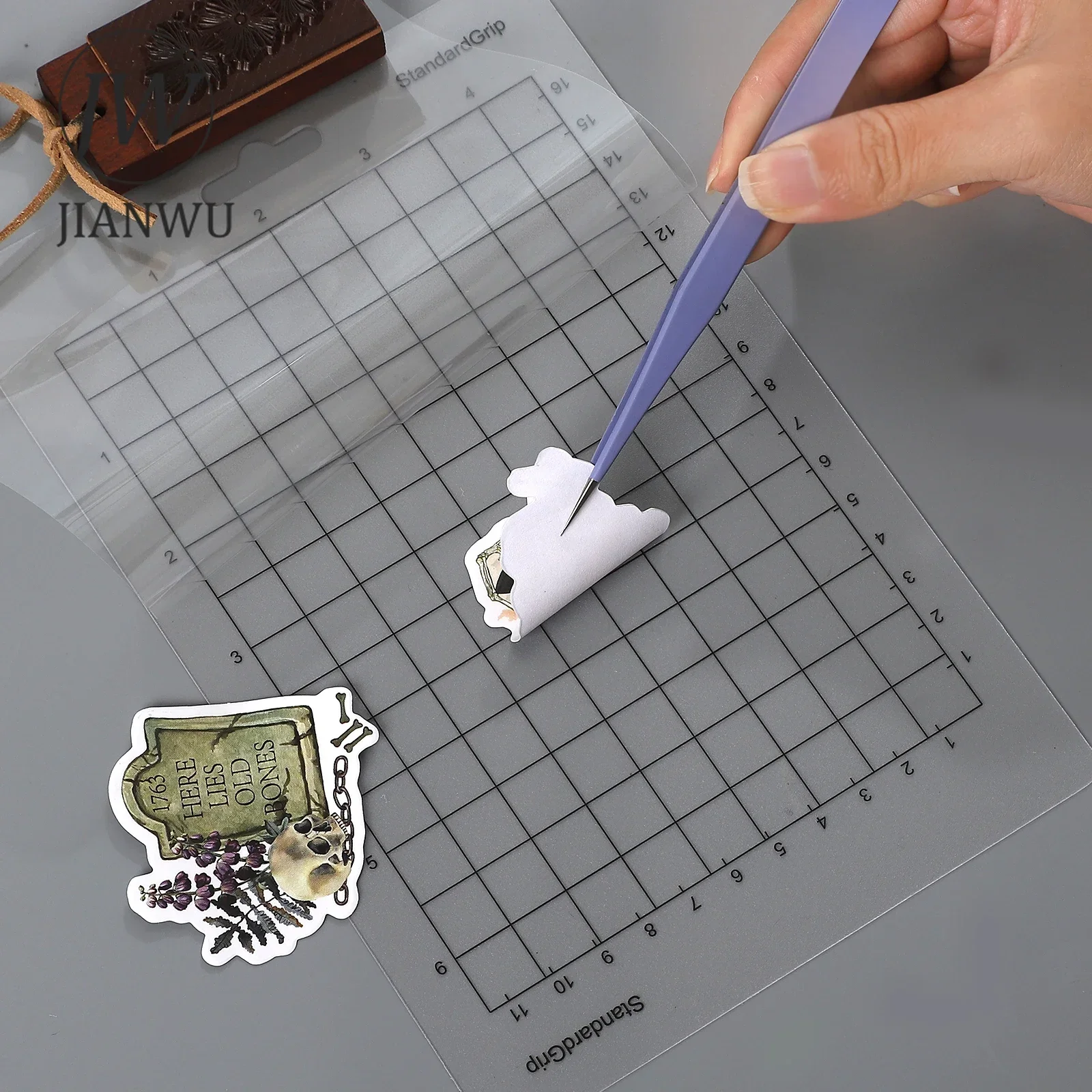 JIANWU 1 Pc or 4 Pcs/set PVC Sticker Material Collage Ease Peel Assist Tool Mat Creative DIY Journal Student Supplies Stationery