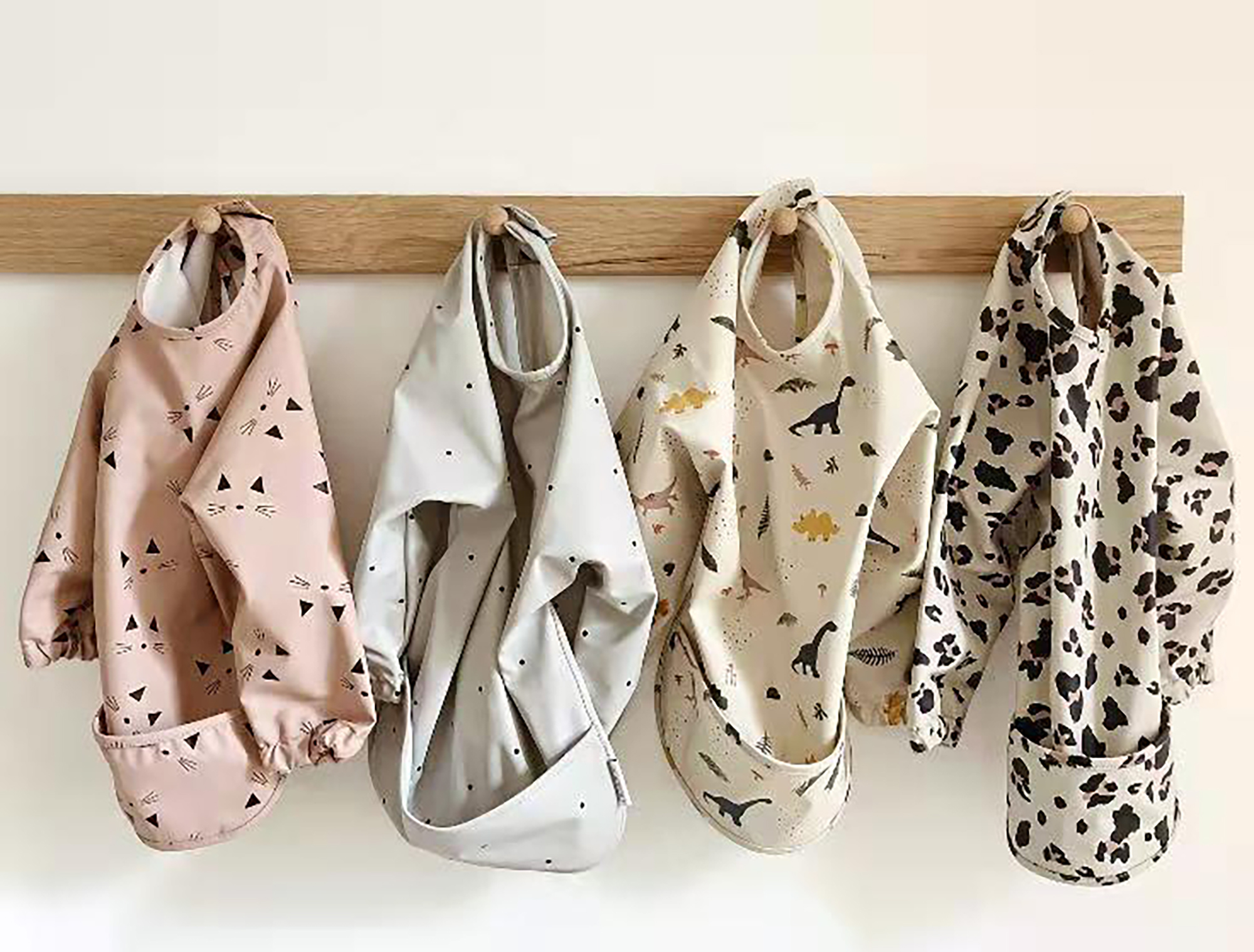 Erduo 新生児防水授乳ベビー柔らかい布生地よだれかけ幼児エプロン長袖学校食品よだれかけ食べるアクセサリー