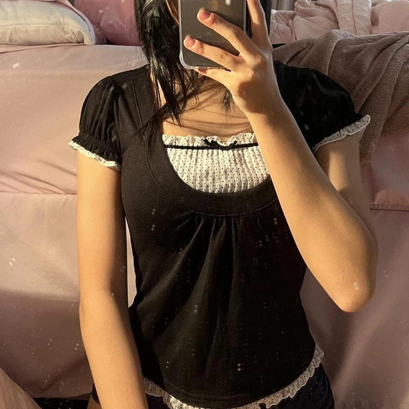韓国かわいいパッチワーク女性 Tシャツ Y2K 美的ヴィンテージミルクメイドトップフェアリーコアグランジスクエアカラー半袖クロップトップ