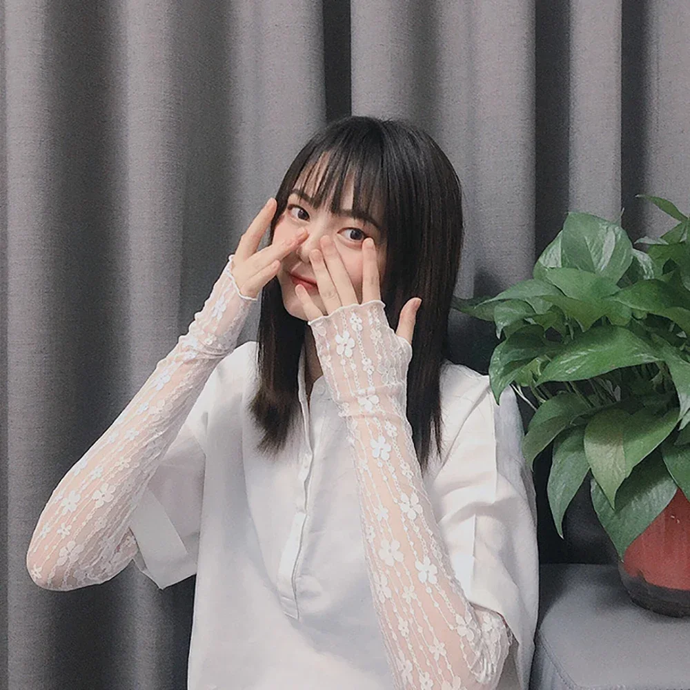 2 ชิ้นยาวตาข่ายลูกไม้ถุงมือ Hollow - Out Fingerless ถุงมือผู้หญิงแขนป้องกันแสงแดดกลางแจ้งหรูหราลูกไม้บางขี่จักรยานถุงมือยิม