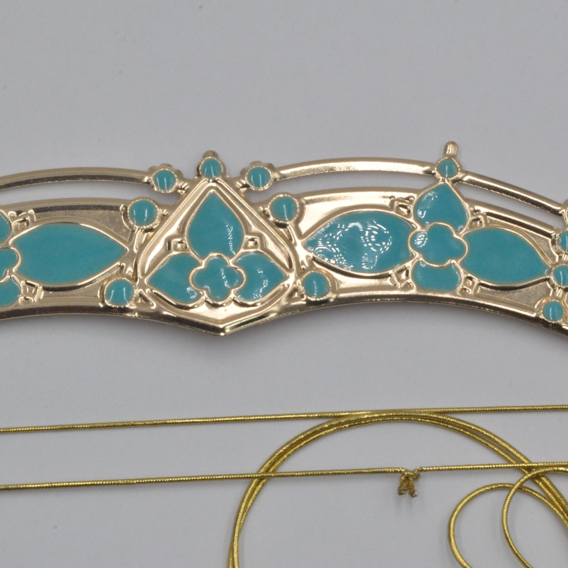 Nouveau Aladdin boucle d'oreille princesse Jasmine boucles d'oreilles collier coiffe de tête bijoux faits à la main boucle d'oreille Clips princesse habiller bijoux