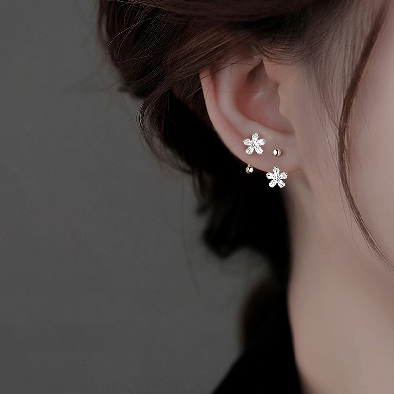 Ohrstecker aus echtem 925er-Sterlingsilber mit Blumen-Schraubpunktion für Damen, edler Schmuck, leichter Luxus, minimalistische Accessoires