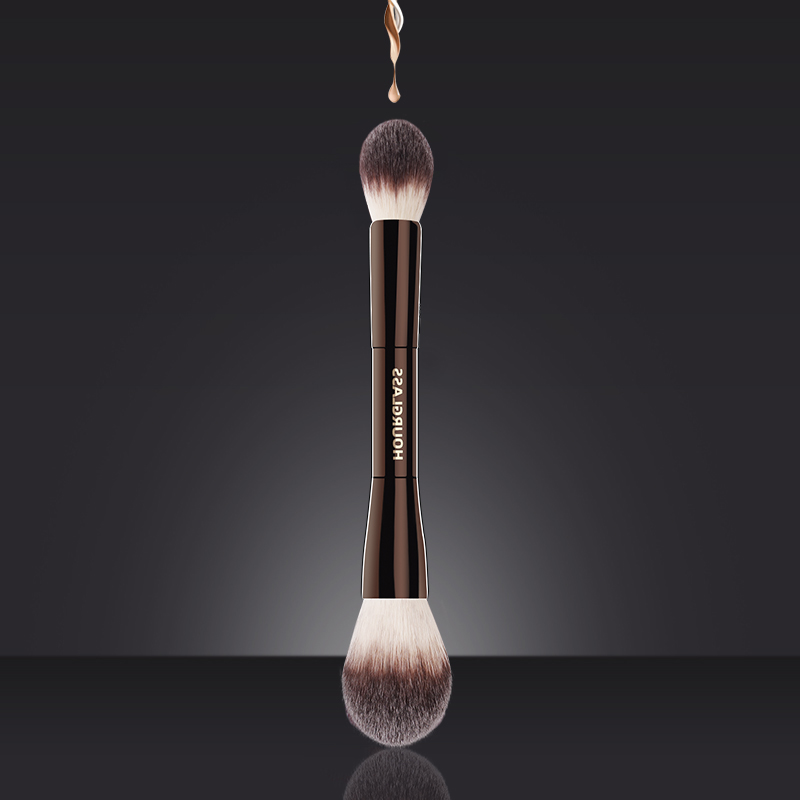 Hourglass Makeup Brush- No.18 Veil Powder Brush Soft Fiber Hair Double Head Powder Fashion Design Single Face Brush