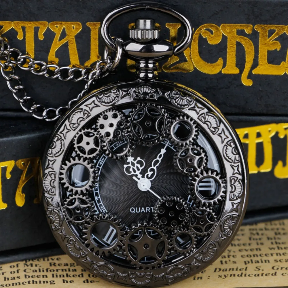 Vintage Hollow Gear Design Kwarcowy zegarek kieszonkowy z naszyjnikiem Idealny prezent Moda dla mężczyzn i kobiet Wykwintne zegarki
