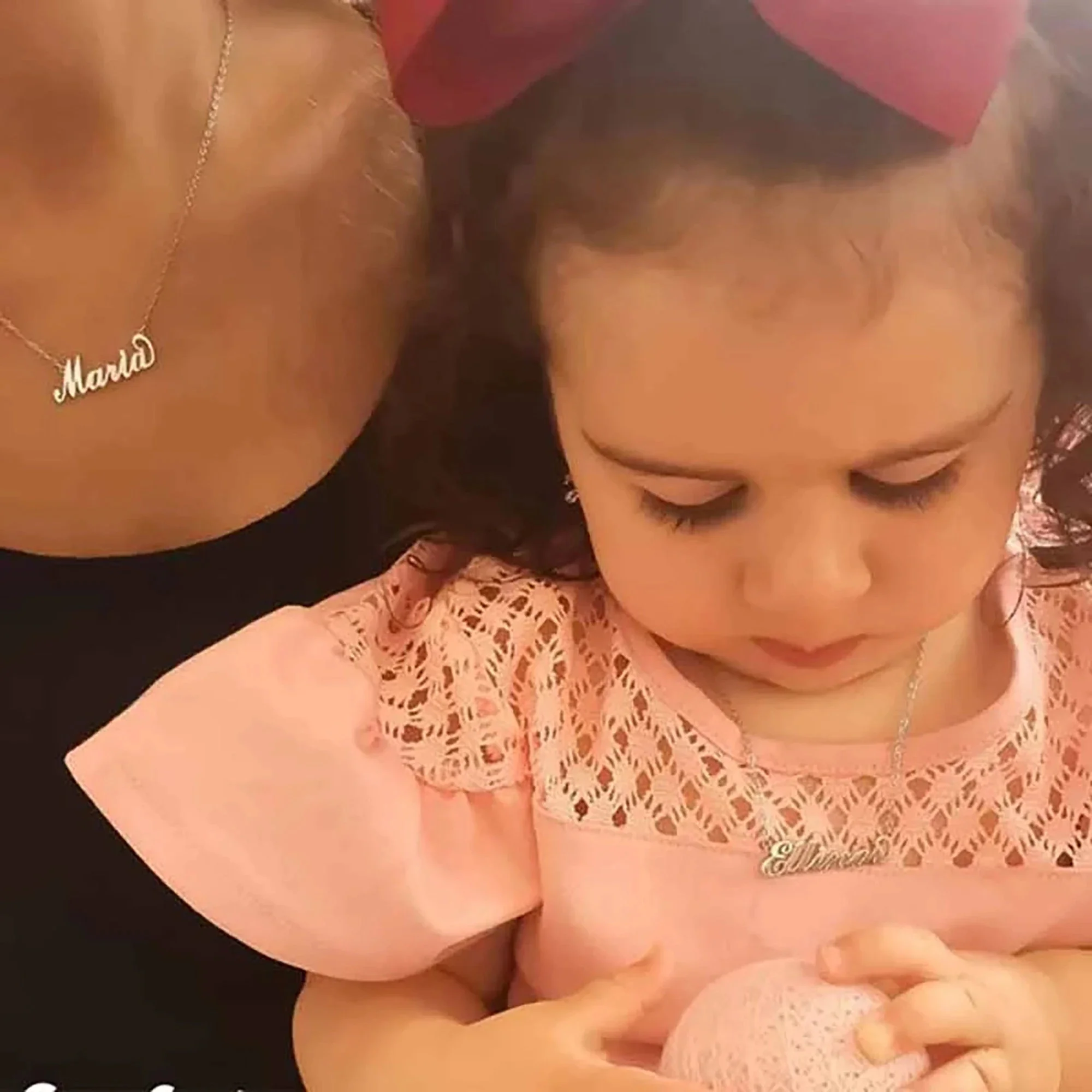 Vnox Collares con nombre personalizado para niñas y niños, gargantillas con placa con nombre personalizada de acero inoxidable para bebé, joyería de regalo