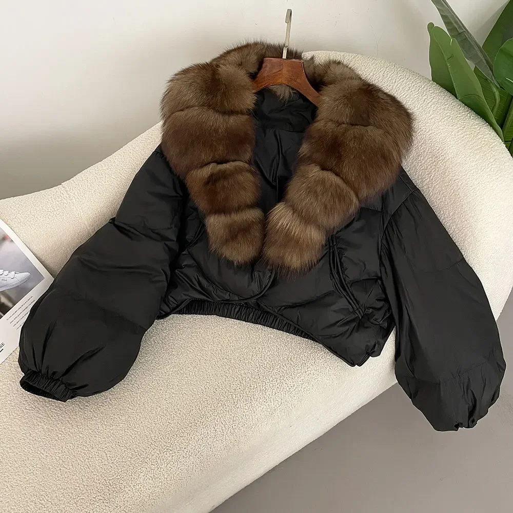 Luxuriöse Winter jacke Frauen echte Fuchs Waschbär Pelz kragen natürliche dicke warme Ente Daunen mantel kurze Oberbekleidung Streetwear lose