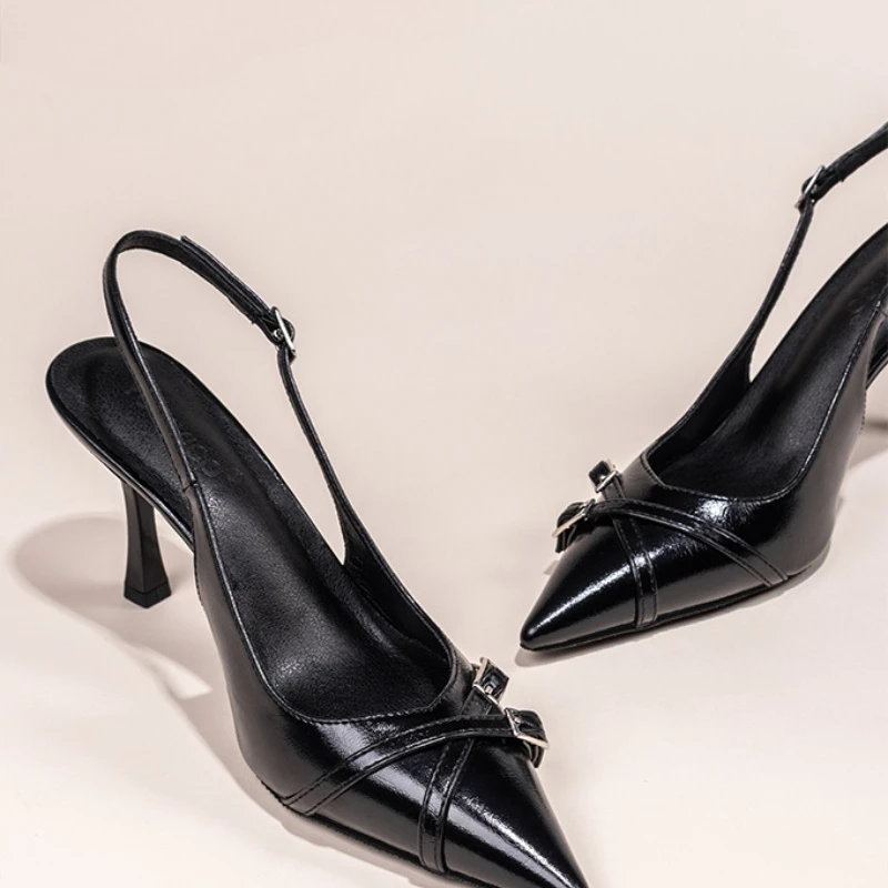 Nuevos zapatos de tacón alto con punta estrecha a la moda, zapatos de tacón alto con hebilla elegante decorada, zapatos de mujer negros de aguja NO: 602