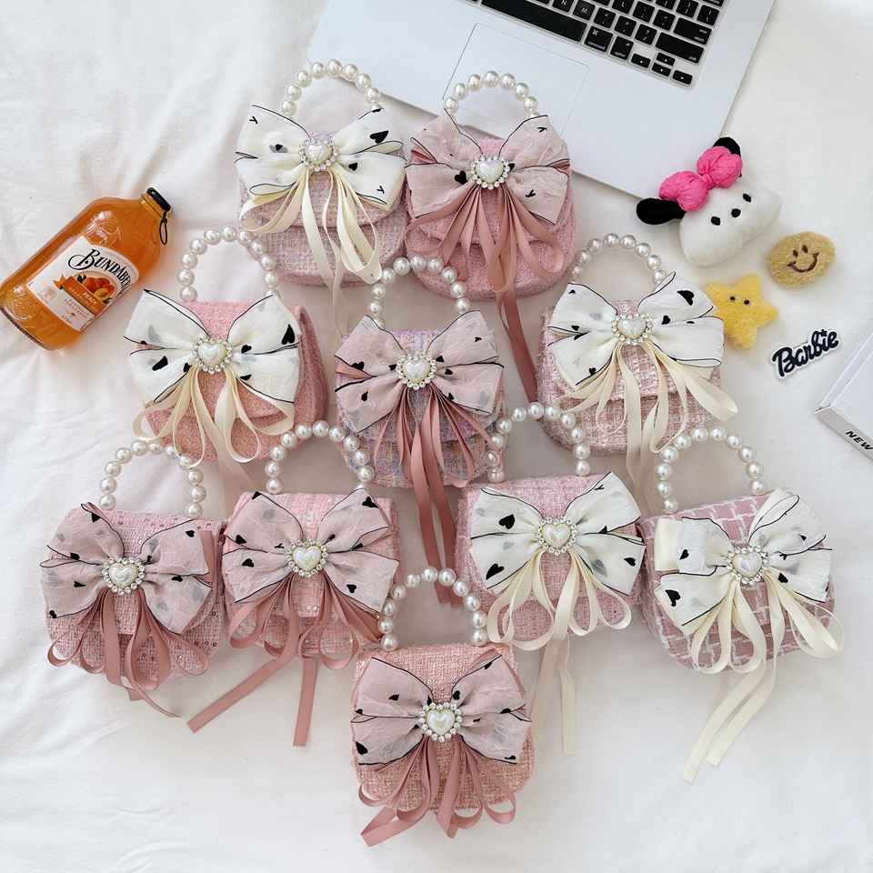 Princess fragrant wind chain kids handbag pearl accessories handbag trendy  cute bow girl shoulder bag mini flap bag kids