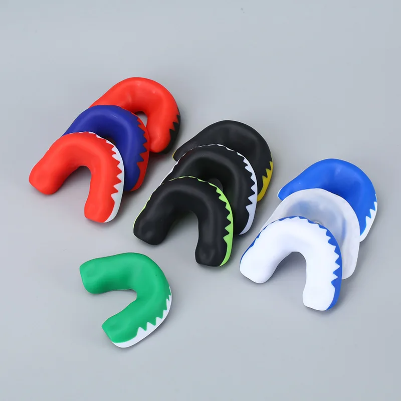 มวย mouthguard ฟัน Protector BRACE Boxing Tooth Protector ฟัน GUARD กีฬารั้งอุปกรณ์จัดฟันเทรนเนอร์