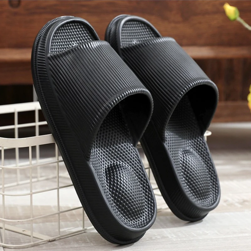 EVA Beach Slippers Non-Slip Bathroom Home Slippers for Men And Women Thick Bottom Summer Outdoor Wearable Slip-Resistant Shoes