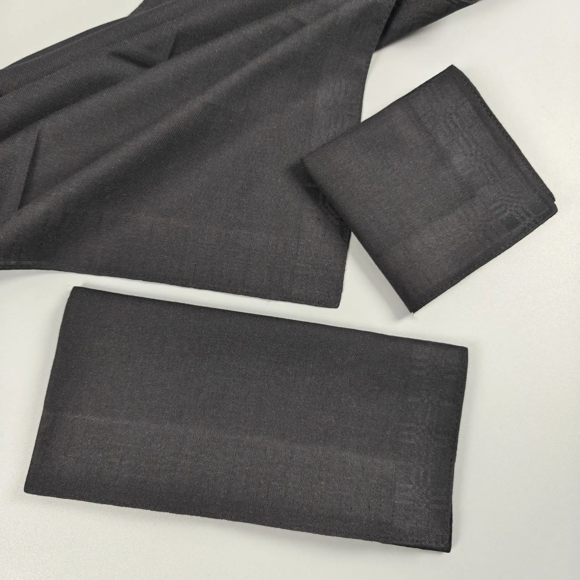 3-6PCS gekämmte Baumwolle Universal Retro Jacquard Taschentuch 43cm/16,9in rein schwarz Hochzeit Party Geschenk elegantes Design Beerdigung Supp