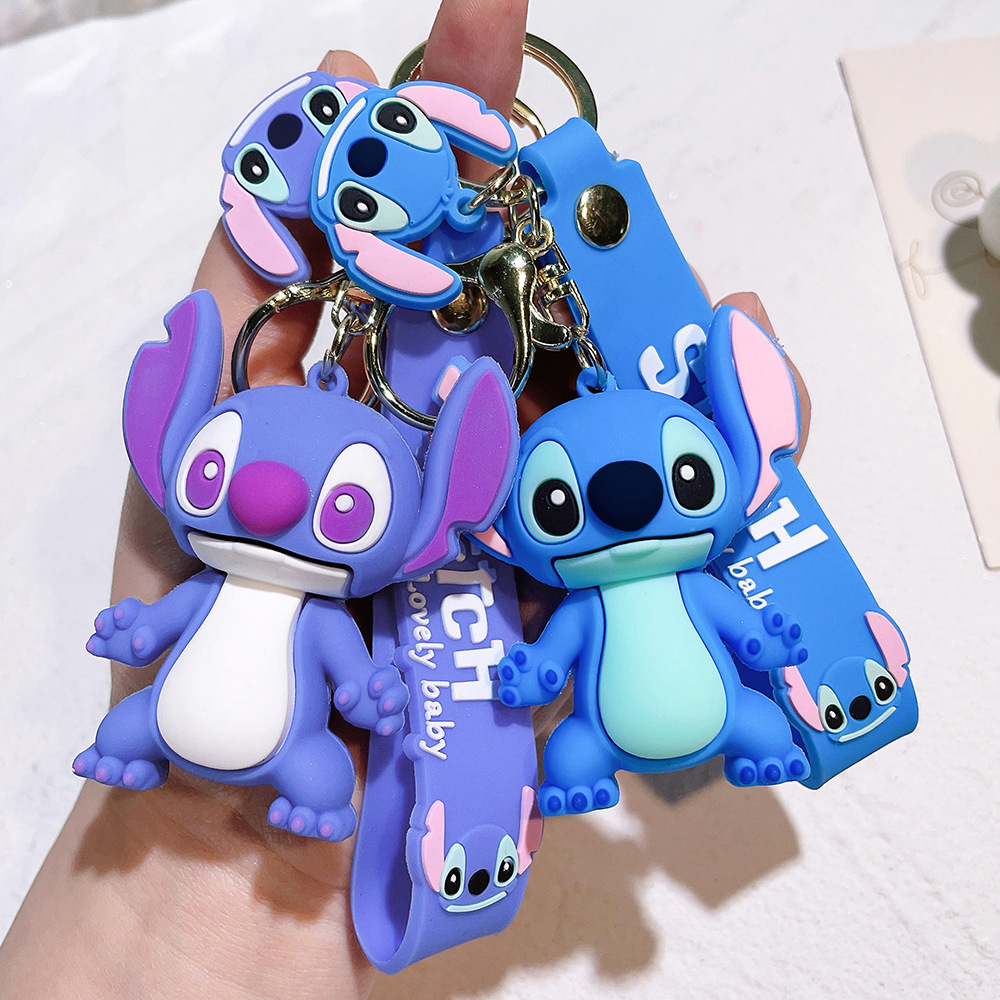 1 szt. breloczek Stitch, miękka plastikowa figurka, kreatywny breloczek do kluczy z PVC w stylu kosmicznym, zawieszka do kluczyków samochodowych, prezent