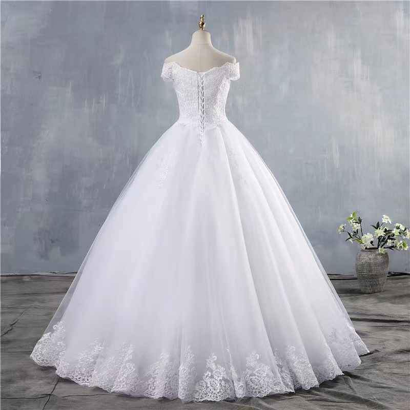 Dostosowane białe suknie ślubne dla kobiet Koronkowe aplikacje na ramiączkach Suknie ślubne Formalne Vestido De Noiva robe de mariée