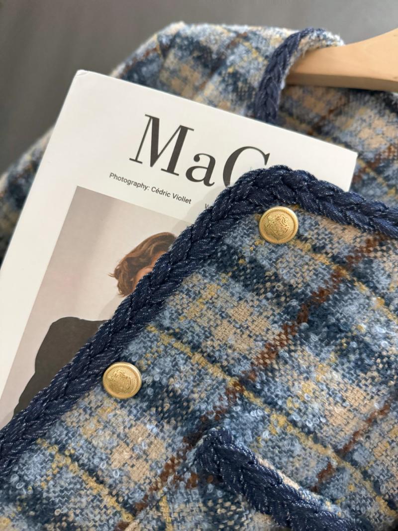 Blauer Kurzmantel für Damen, klein, 2024, Herbst und Winter, neuer britischer Stil, dicke Karos, modisches Oberteil