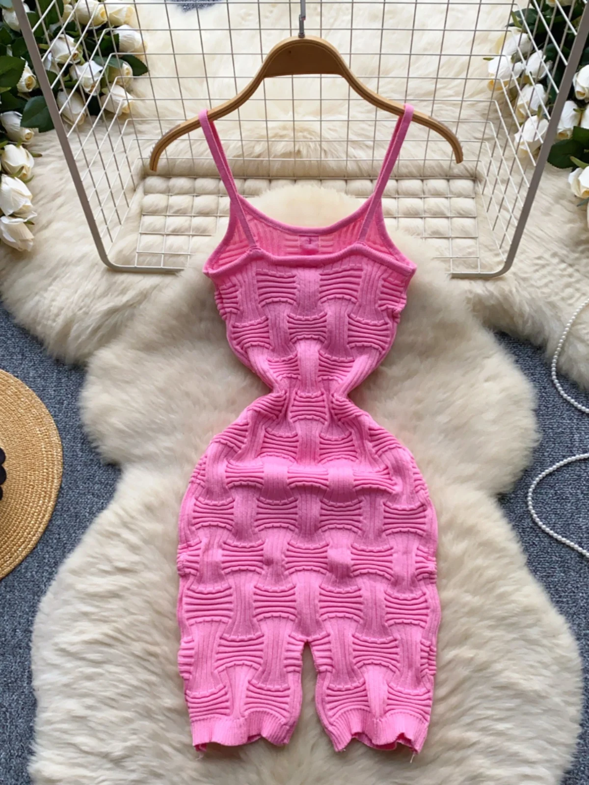 Foamlina-女性用ニットジャンプスーツ,伸縮性のあるトップス,タイトフィットのタイトフィット,ショートパンツ,ヨーロッパとアメリカの服,セクシーなサスペンダー