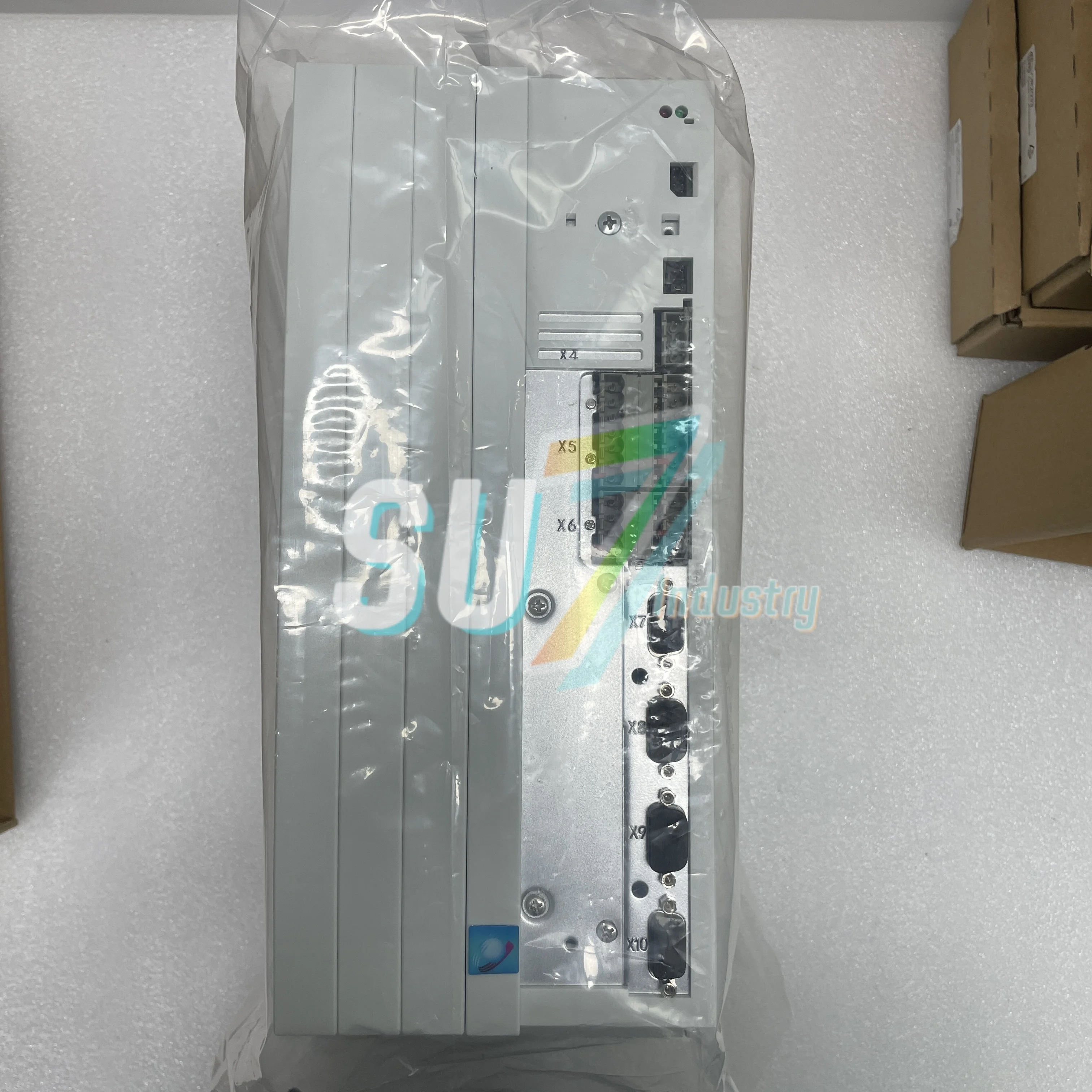 Novo servo driver original EVS9326-ES EVS9326-EP EVS9326-ESV004 EVS9326-EPV004 EVF9326-EVV004 EVF9326-CV003 EVF9326-CVV100