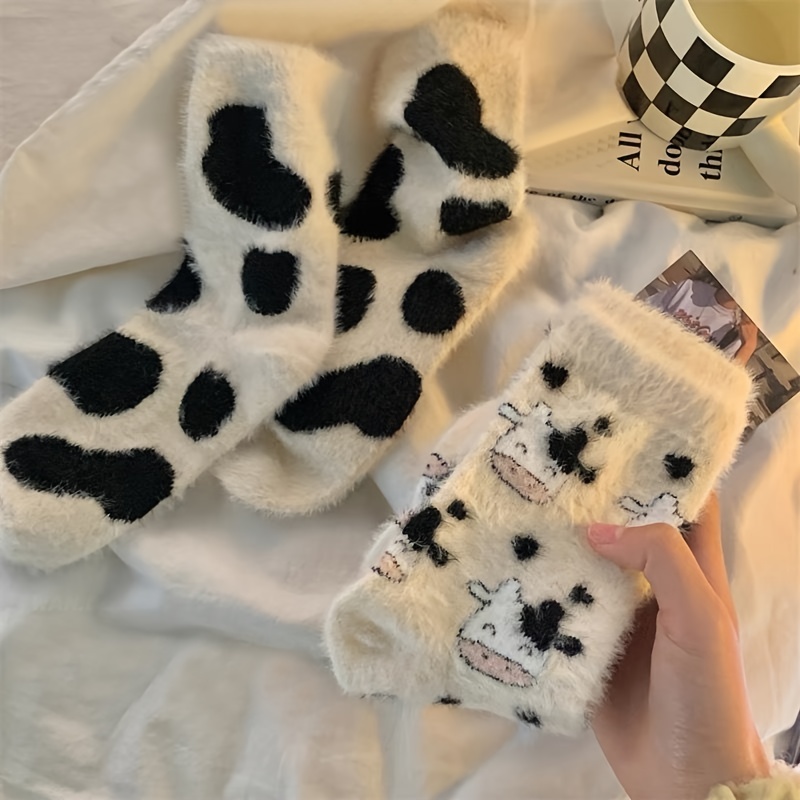 2 pares de lindos calcetines con estampado de vaca para invierno, calcetines cálidos de felpa a media pantorrilla para mujer, ropa informal suave y cómoda para el hogar, G de moda