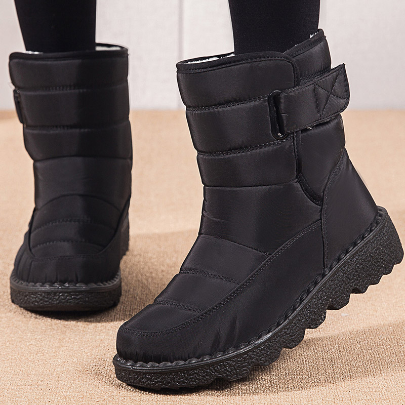 女性のブーツ 2024 冬の靴女性防水スノーブーツ冬暖かい毛皮 Bota Ş Mujer 韓国スタイル黒アンクルブーツ女性のための