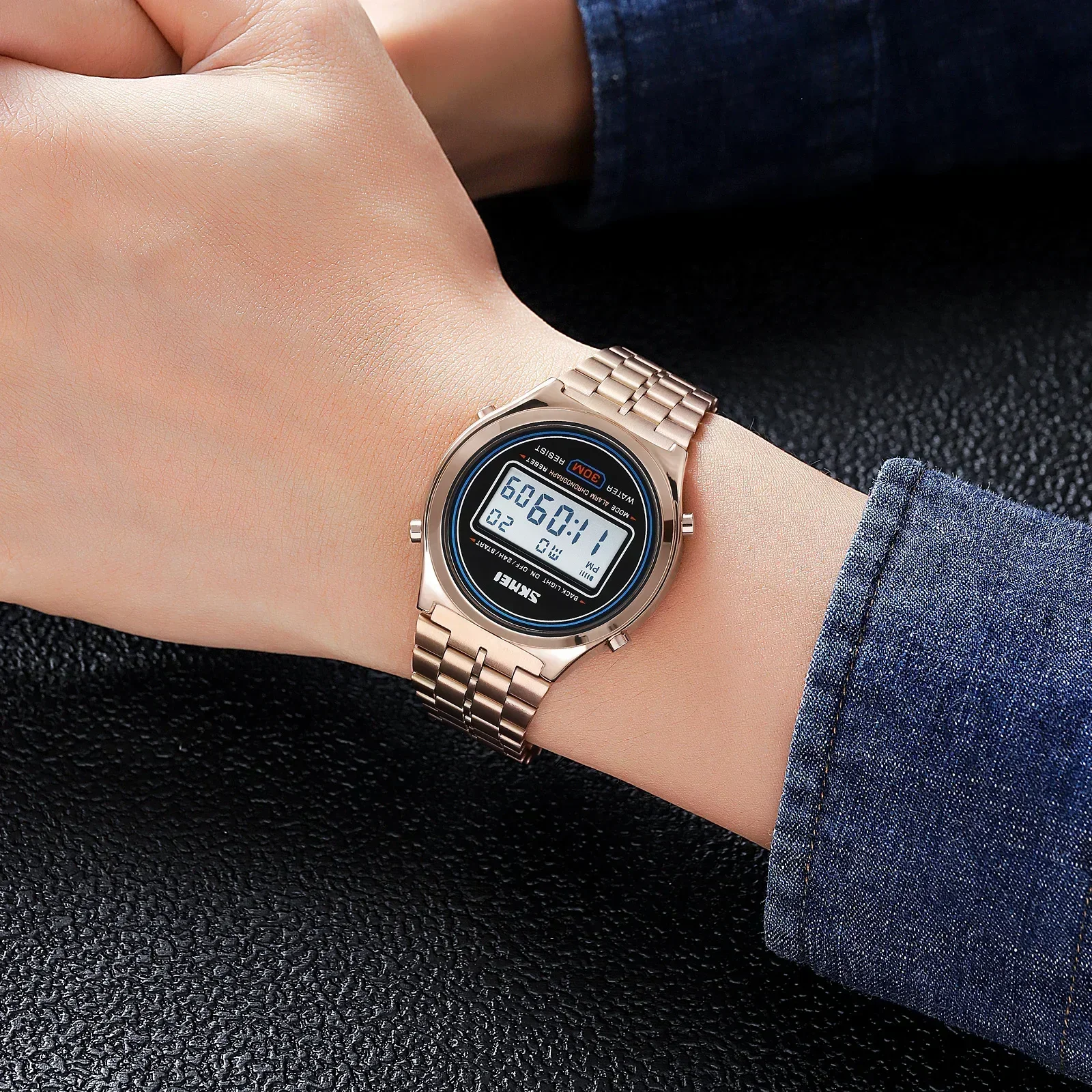Reloj de pulsera SKMEI 2146 de acero inoxidable resistente al agua con alarma y fecha para hombre, cronómetro con pantalla de luz trasera, relojes deportivos digitales