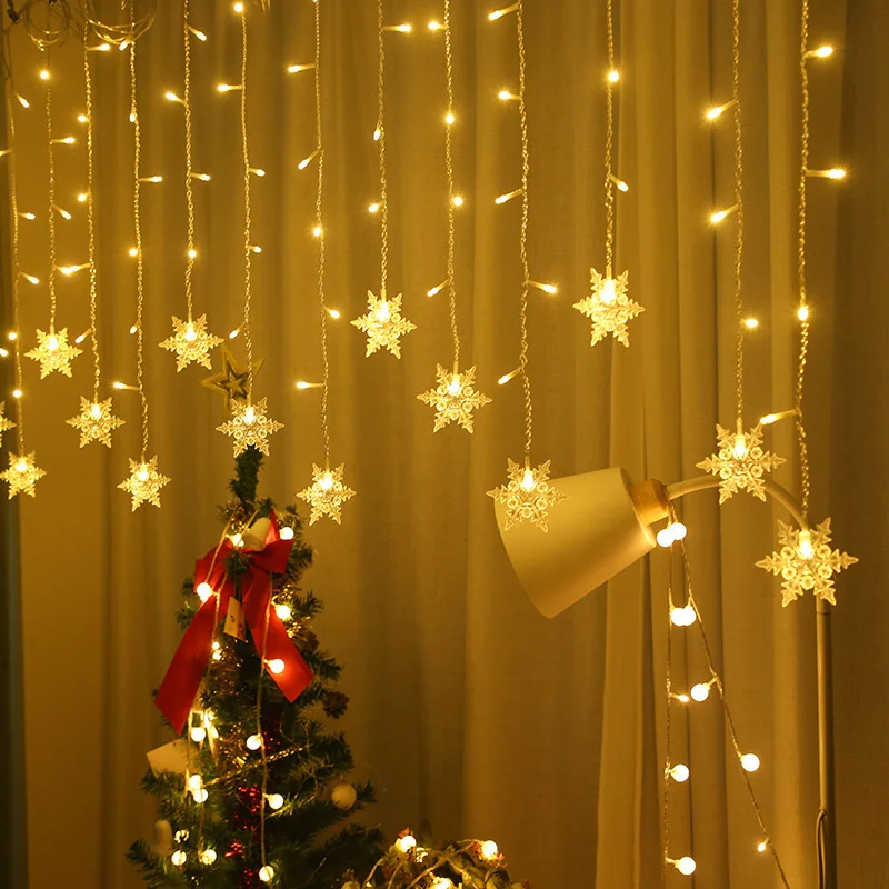 คริสต์มาสไฟตกแต่งกลางแจ้งแขวนไฟ LED เกล็ดหิมะ Curtain String Lights ปาร์ตี้ตกแต่งชายคาสวน.