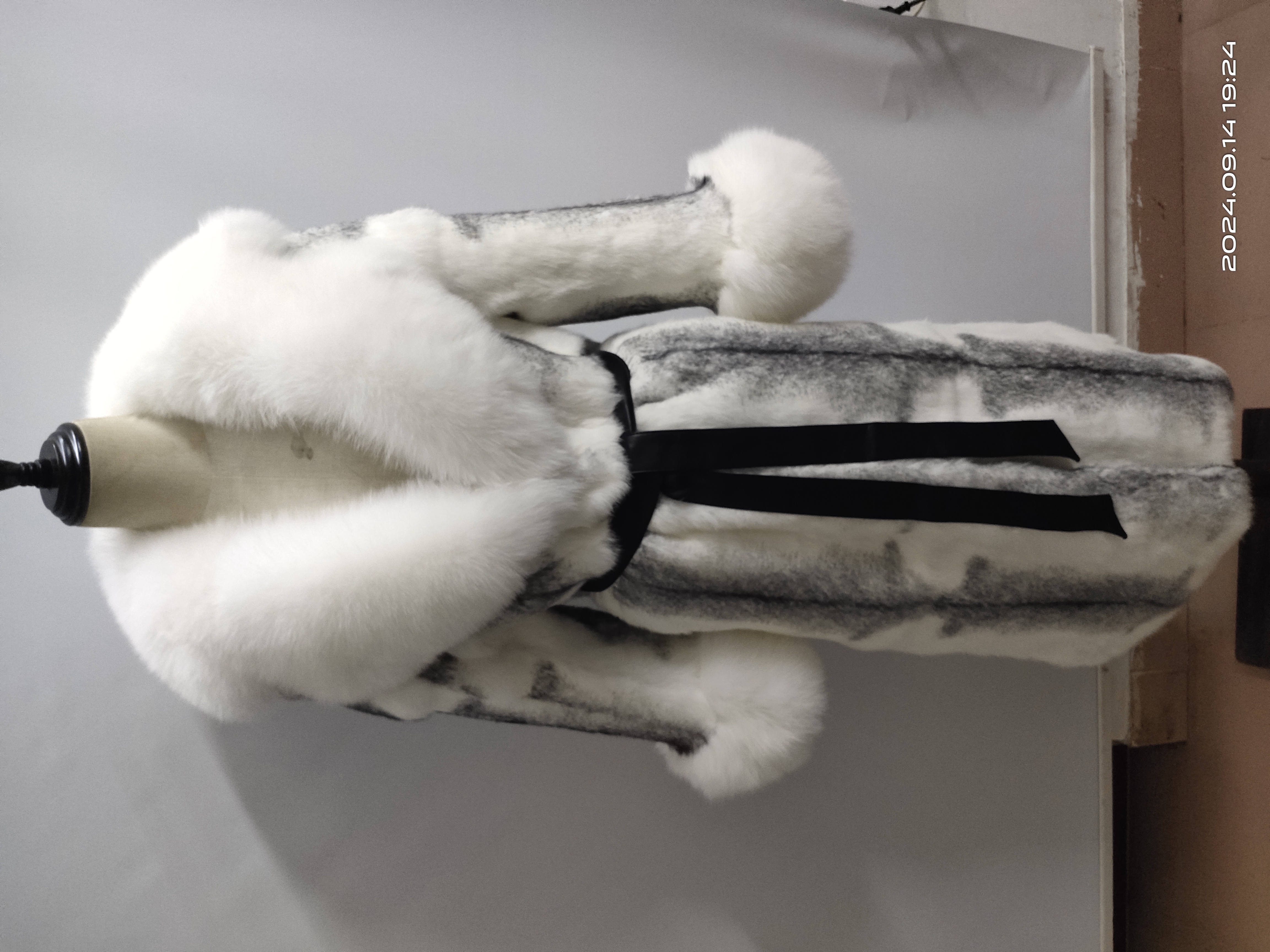 Winter Vrouwen Echte Bontjas Met Riem Lange Natuurlijke Konijnenbont Jas Turn-down Vos Bontkraag Dikke Warme streetwear Mode Nieuw