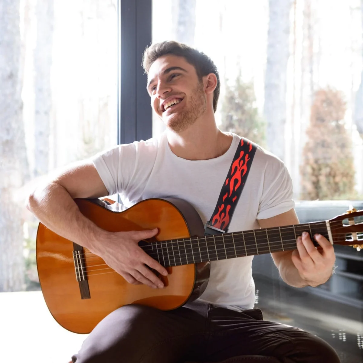 Tracolla per chitarra/Straccio per chitarra jacquard con fiamma rossa/Extremità in pelle/Lunghezza regolabile/Straccio durevole con tracolla modello/per chitarra