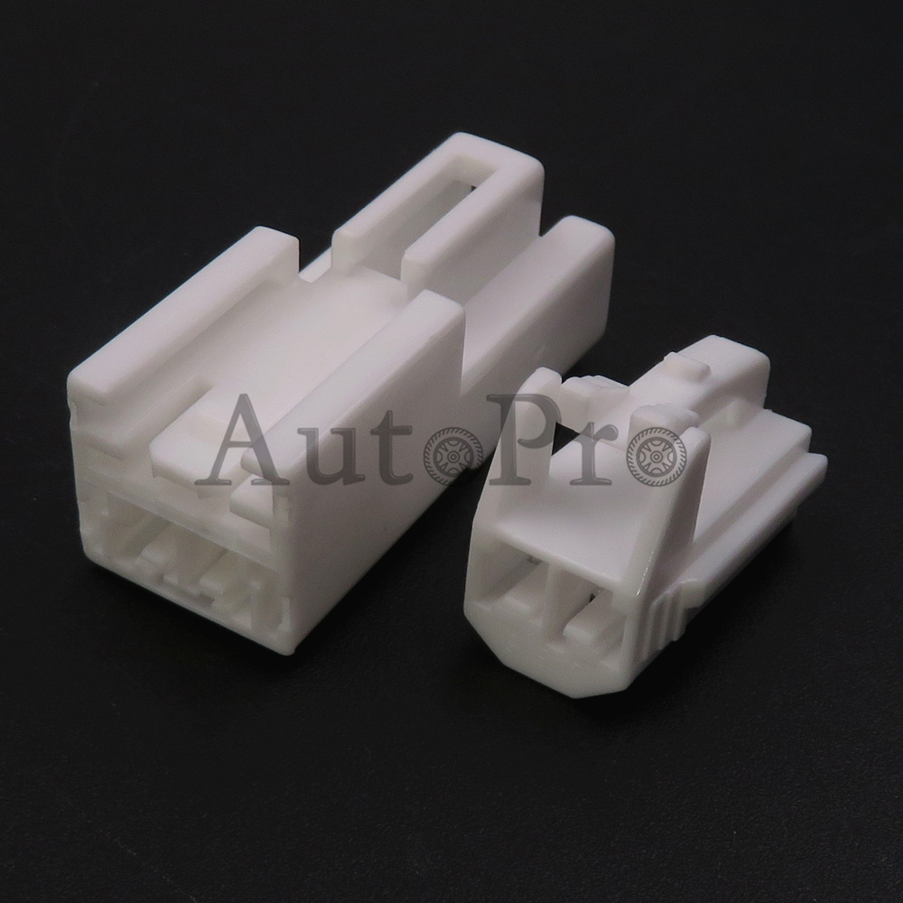 1セット2穴MG651026 MG641029自動車読書ライトワイヤーコネクタ用6149-1251 7283-1020 90980-1247