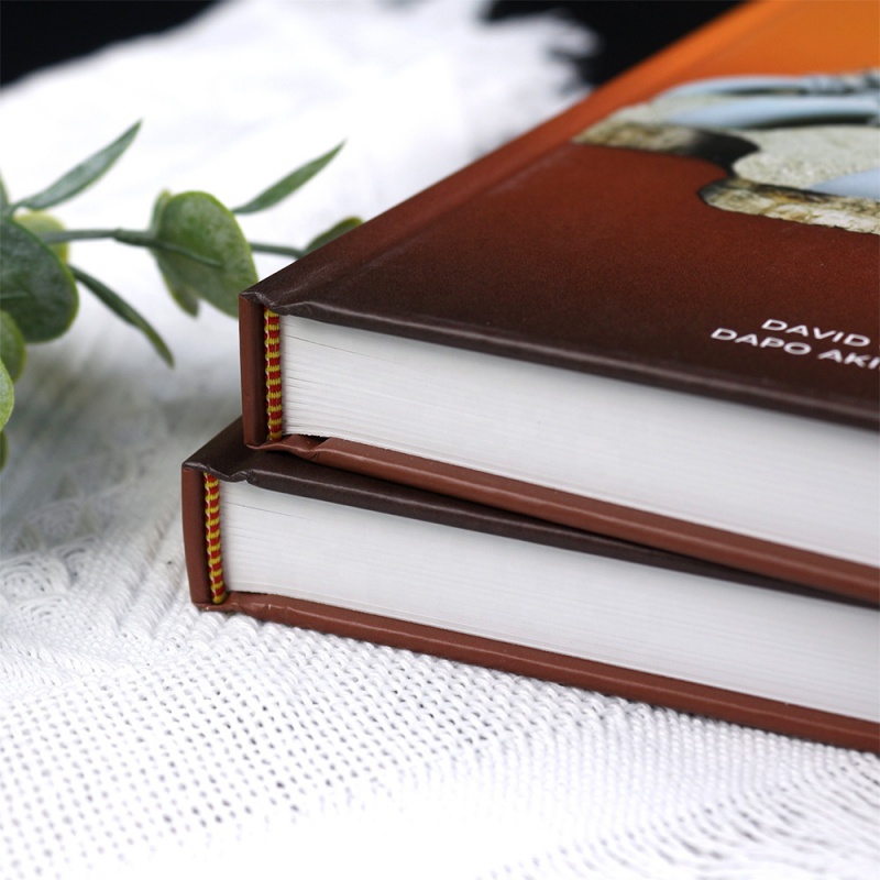 Impresión de libro de encuadernación de costura de tapa dura personalizada OEM, alta calidad, personalizado, 2024