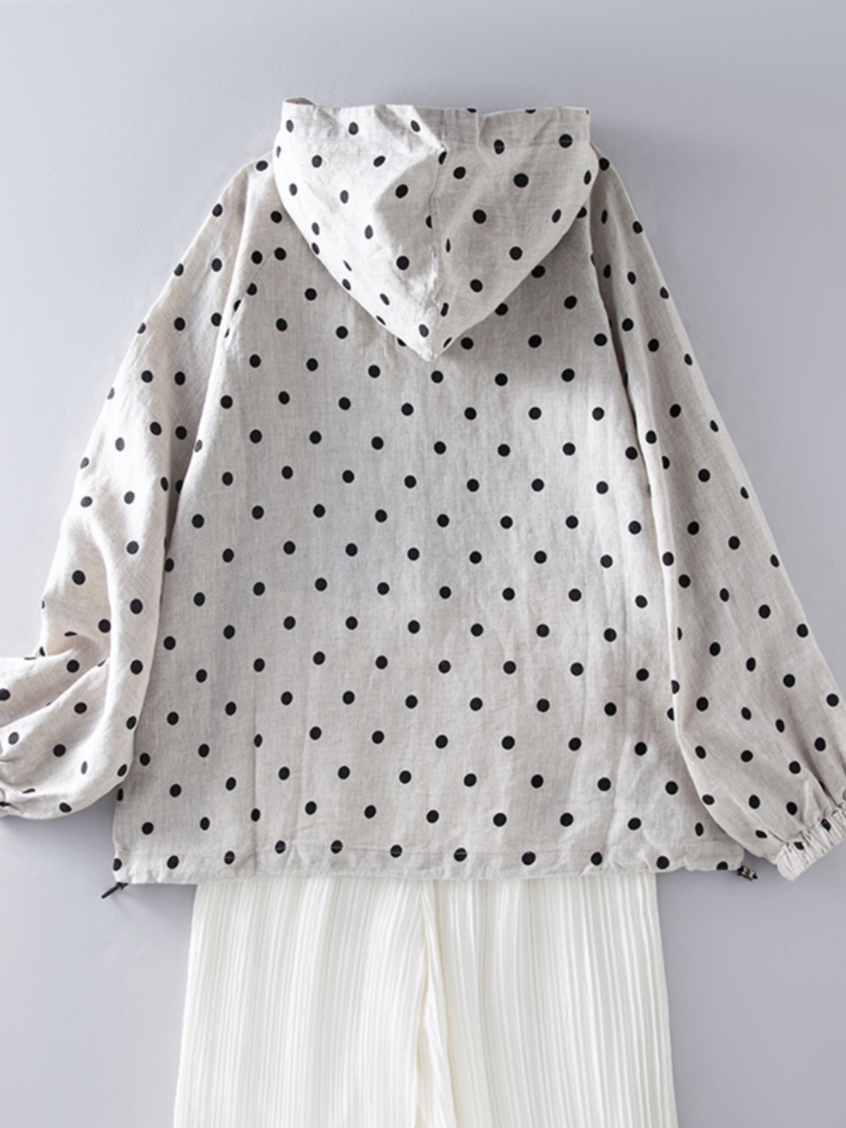 Jaqueta de Mole com Capuz e Zíper em Aodão e Linho para Mulheres Plus Size Primavera 2025, Estilo Solto e Moderno