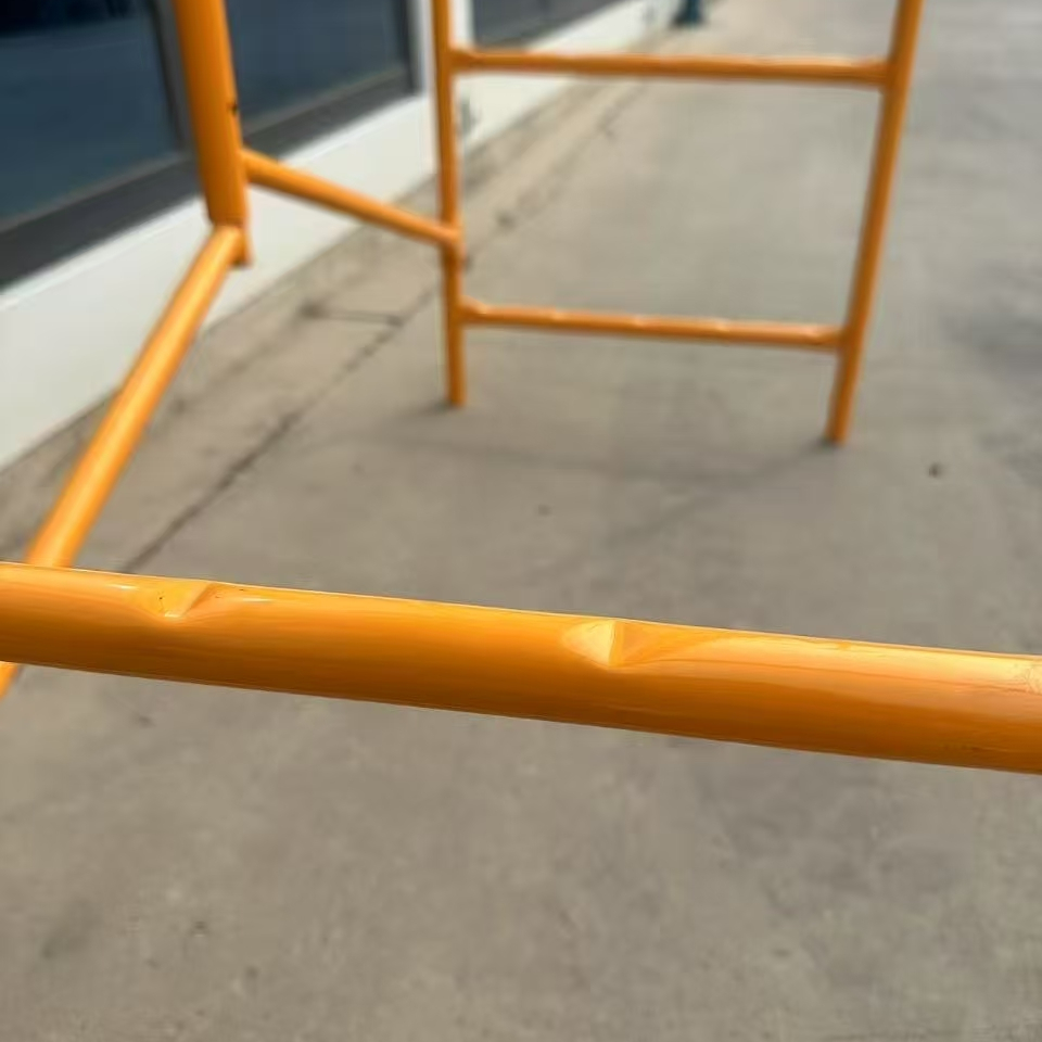 Small Universal Folding Scaffoldings Building and Construction Equipment for Materials Easy to Use and Portable