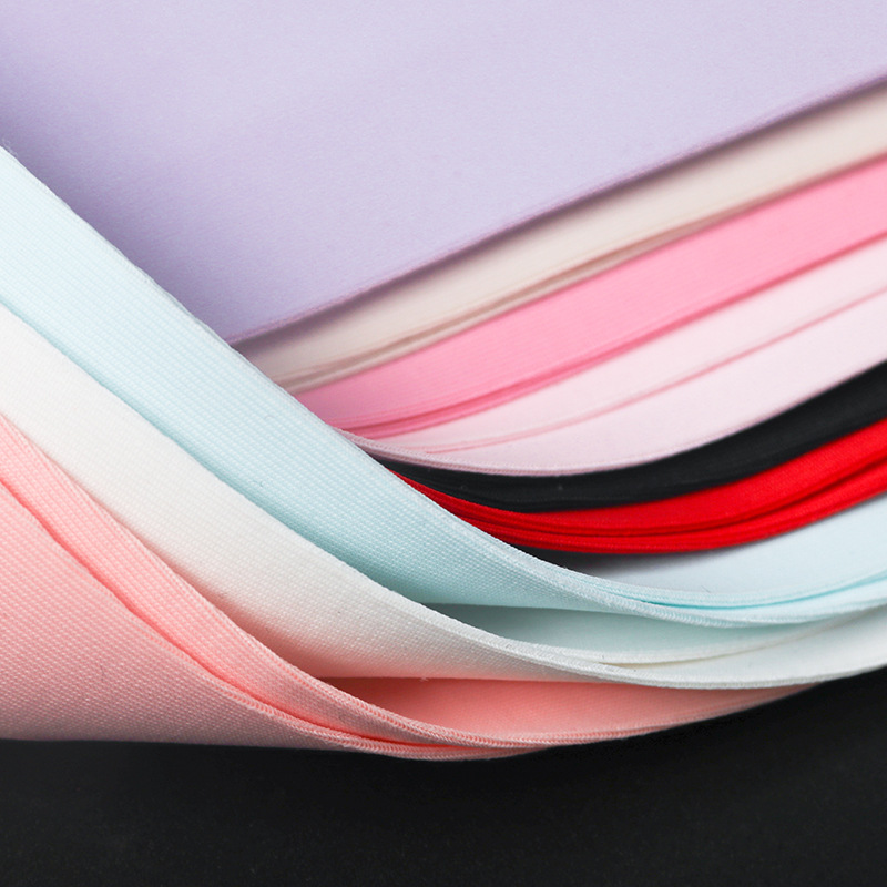 Nuovo 1 pz Mutandine da donna Biancheria intima senza soluzione di continuità Seta del ghiaccio Comode mutande sexy Slip femminili a vita media Biancheria Tanga Ragazze