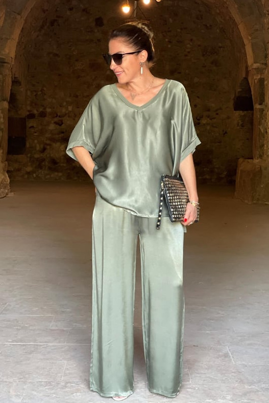 女性用2ピースサテンルーズフィットTシャツ,半袖トップス,パンツ2足,夏