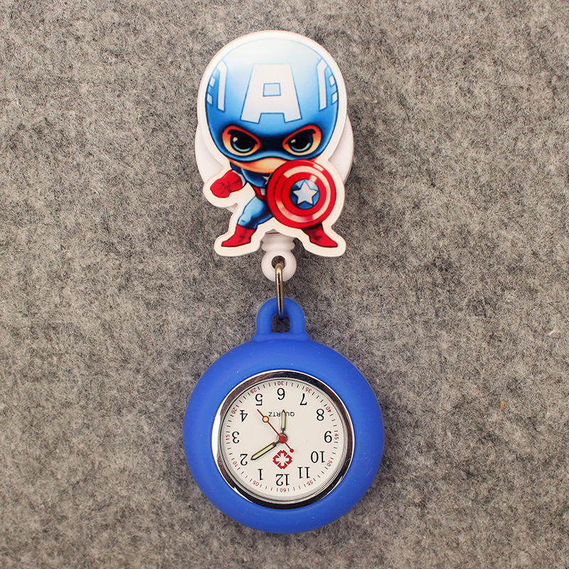 Cartoon Brave Metal Man Style Pocket Watch com Clip, Retrátil, Homens e Mulheres