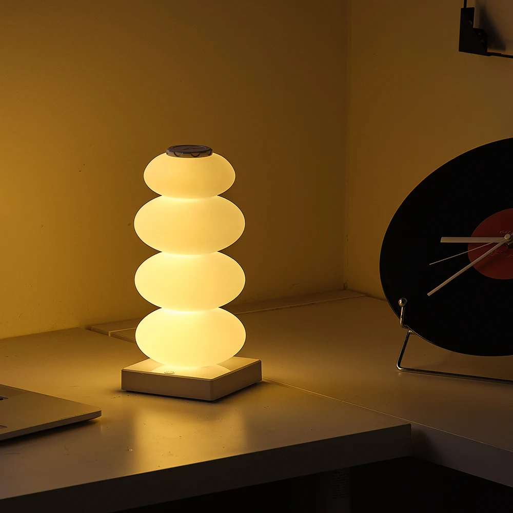 Mesita de noche para dormitorio, luz decorativa DIY, lámpara de mesa que cambia de color RGB, luz LED de 16 colores, Interruptor táctil, luz de paso múltiple