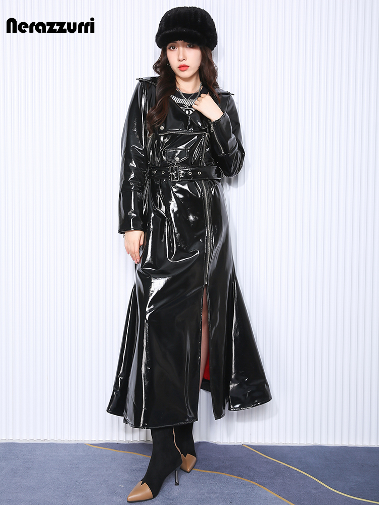 Nerazzurri ฤดูใบไม้ร่วงยาวติดตั้งสะท้อนแสงเงานุ่มยืดสีดําสิทธิบัตรหนัง Faux Biker Coat ผู้หญิงซิปยุโรปแฟชั่น