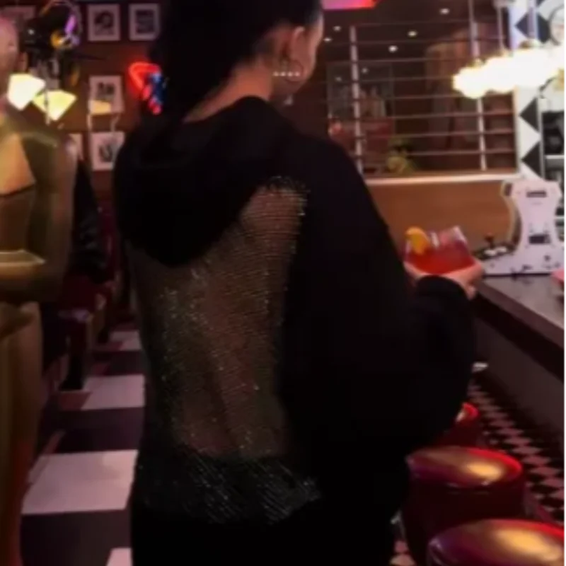 Chaqueta con capucha calada elegante para mujer, chándal gótico de malla hueca, ropa de calle empalmada sólida, prendas de vestir Y2k a la moda para señora nueva 2025