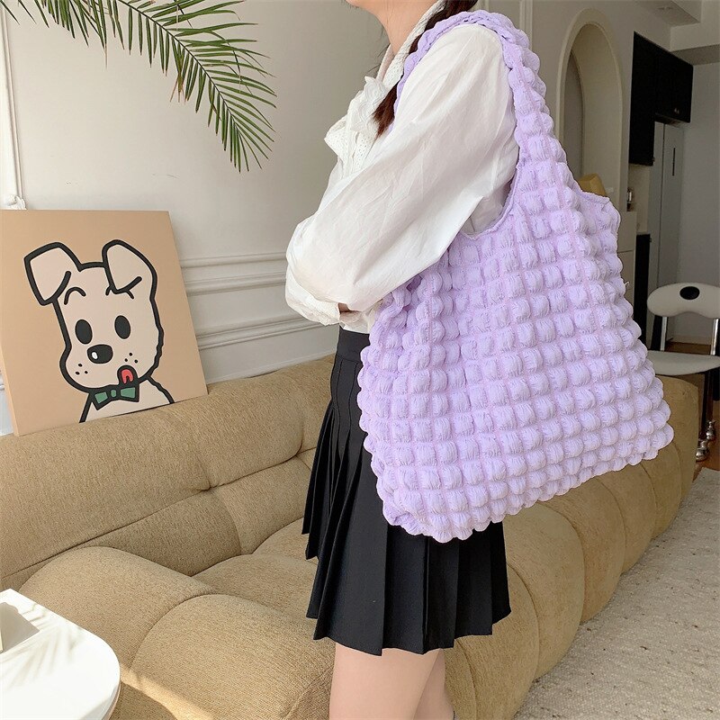 Sommer plissierte Bubble Cloud Frauen Umhängetasche Vintage Bonbon Farbe große Kapazität Einkaufs tasche