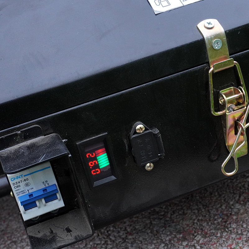 Aangepaste grasmaaier met afstandsbediening voor thuisgebruik