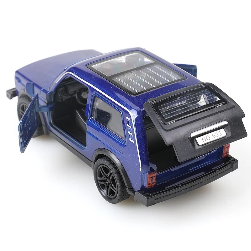 Simulation Alloy Model Children's Toy Car Warrior Open Door Car Men's Cake Decoration