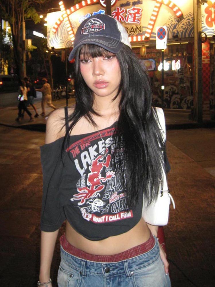 Gothic Tee Y2k Letter Print Off Shoulder Punk T-shirts Women Harajuku Summer Streetwear Grunge T Shirt Aesthetic Sexy Crop Tops