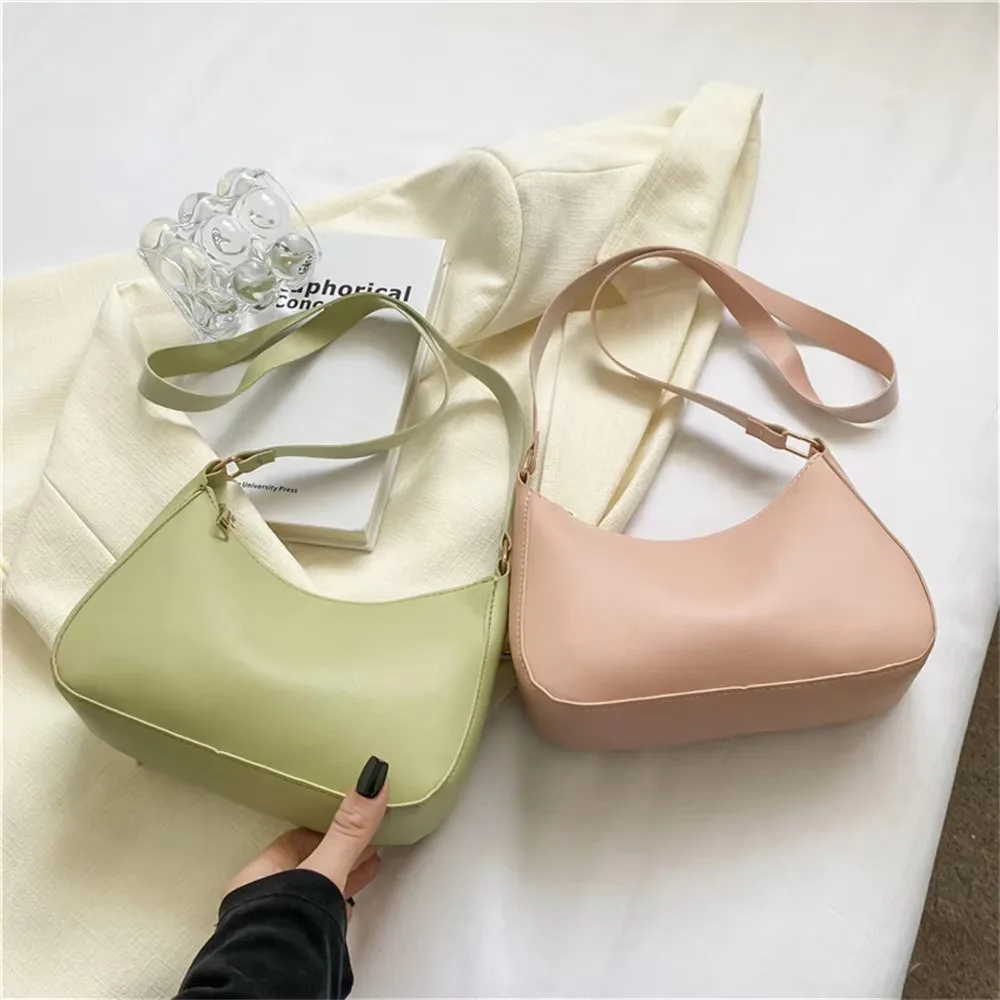 Modna koreańska wersja prostej torby crossbody, torba codzienna, torba na ramię, torebka pod pachę.