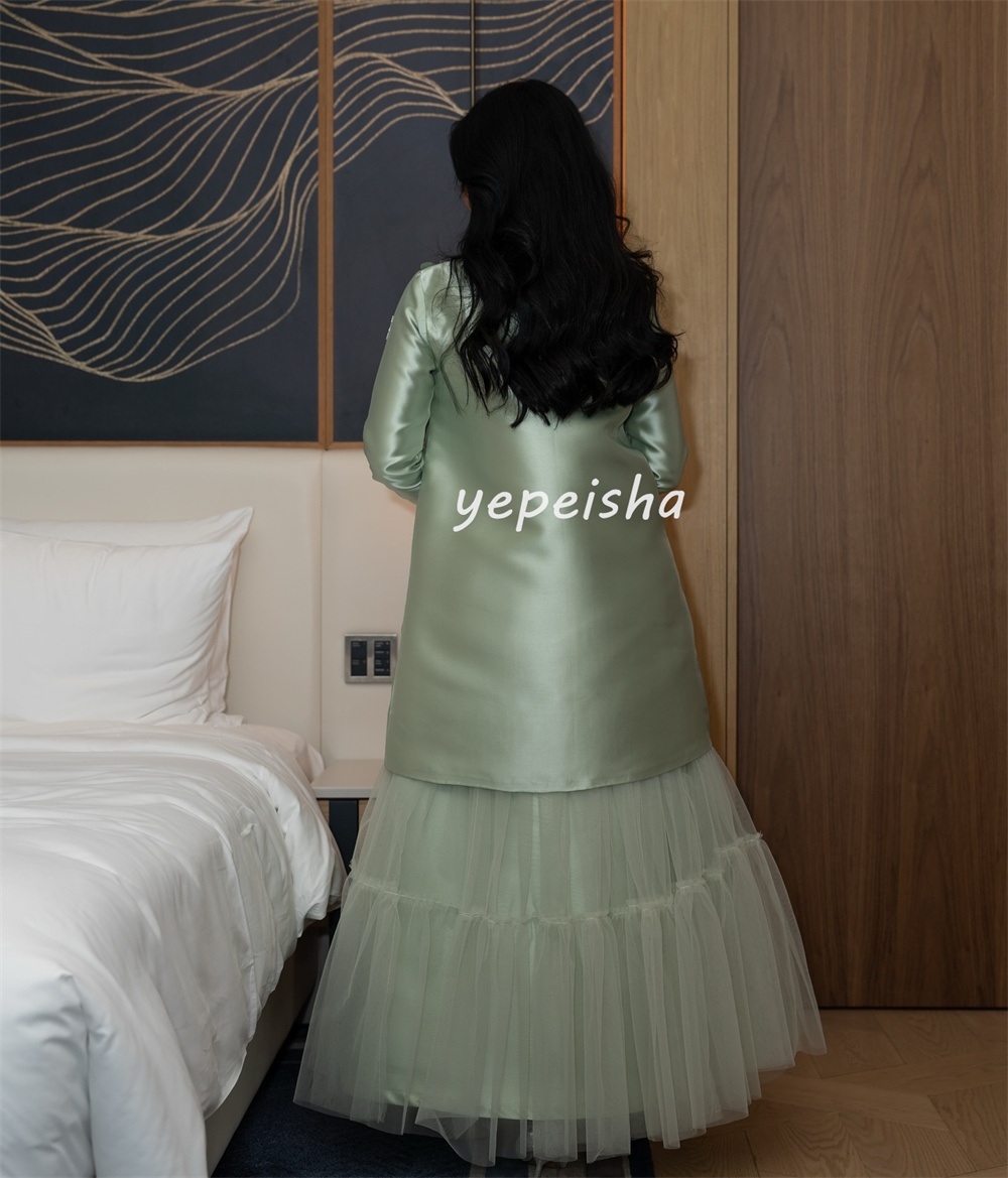 Maßgeschneiderte, komplizierte, exquisite Blumen-Perlen-Applikationen, A-Linie, hoher Kragen, Midi-Kleider, maßgeschneiderte Anlasskleider im modernen Stil