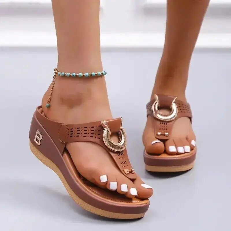 Zomer Sandalen Vrouwen 2024 Big Size Platform Wiggen Sandalen Slippers Antislip Open Teen Slippers Dames Comfortabele Strand schoenen