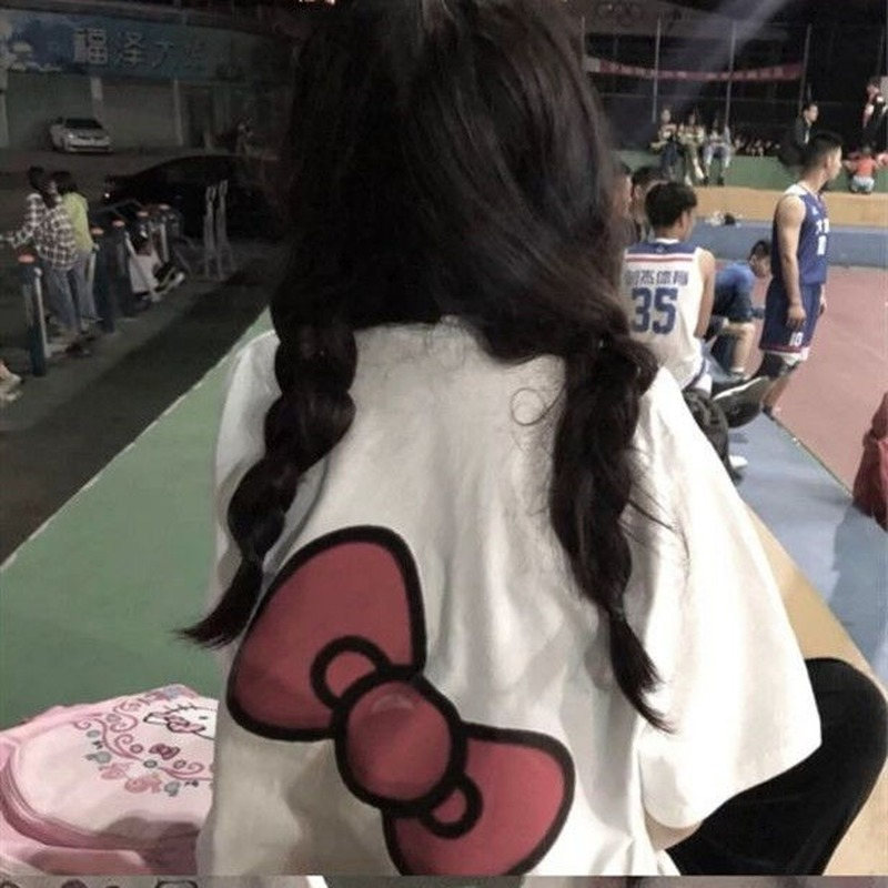Camiseta de Hello Kitty de algodón de manga corta con lazo, camiseta holgada de gran tamaño con estampado de algodón transpirable, corazón de chica de Anime de dibujos animados